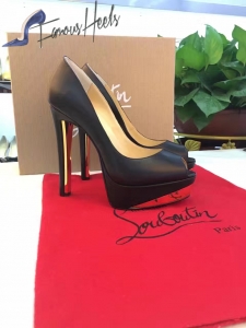 Christian Louboutin 15